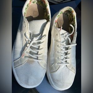 White Hey Dude Sneakers!!